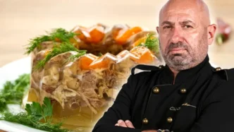 cum-face-catalin-scarlatescu-piftia-de-casa.-reteta-mostenita-de-la-bunica-lui