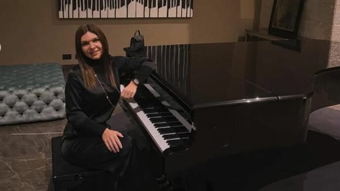 simona-halep-le-a-aratat-romanilor-cum-petrece-craciunul!-a-tras-tare-la-sala-si-apoi-s-a-infruptat-cu-pofta-din-cozonac