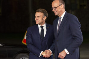 ft:-blocaj-la-varful-ue,-ruptura-dintre-franta-si-germania-schimba-echilibrul-de-putere.-macron-l-a-tradat-pe-merz-si-stie-ca-va-trebui-sa-plateasca”