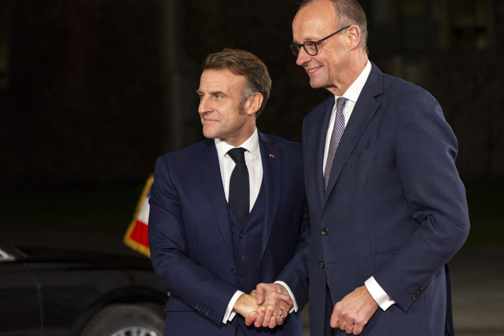 ft:-blocaj-la-varful-ue,-ruptura-dintre-franta-si-germania-schimba-echilibrul-de-putere.-macron-l-a-tradat-pe-merz-si-stie-ca-va-trebui-sa-plateasca”