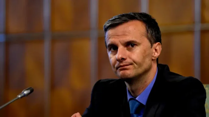 cristian-socol:-despre-situatia-fiscal-bugetara-si-datoria-guvernamentala-a-romaniei-in-anul-2025-si-estimari-pentru-2026.-tara-implementeaza-cea-mai-dura-austeritate-din-ue