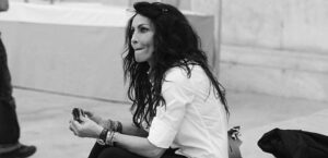 mihaela-radulescu-si-a-condus-mama-pe-ultimul-drum.-vedeta,-inconjurata-de-cei-dragi-in-aceste-momente-grele-–-playtech-stiri