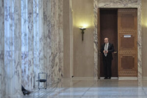 tudorel-toader:-presedintele-a-facut-o-declaratie-politica-fara-nicio-finalitate-juridica