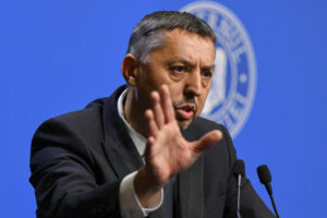 daniel-david-ia-in-calcul-plecarea-din-fruntea-ministerului-educatiei-in-2026