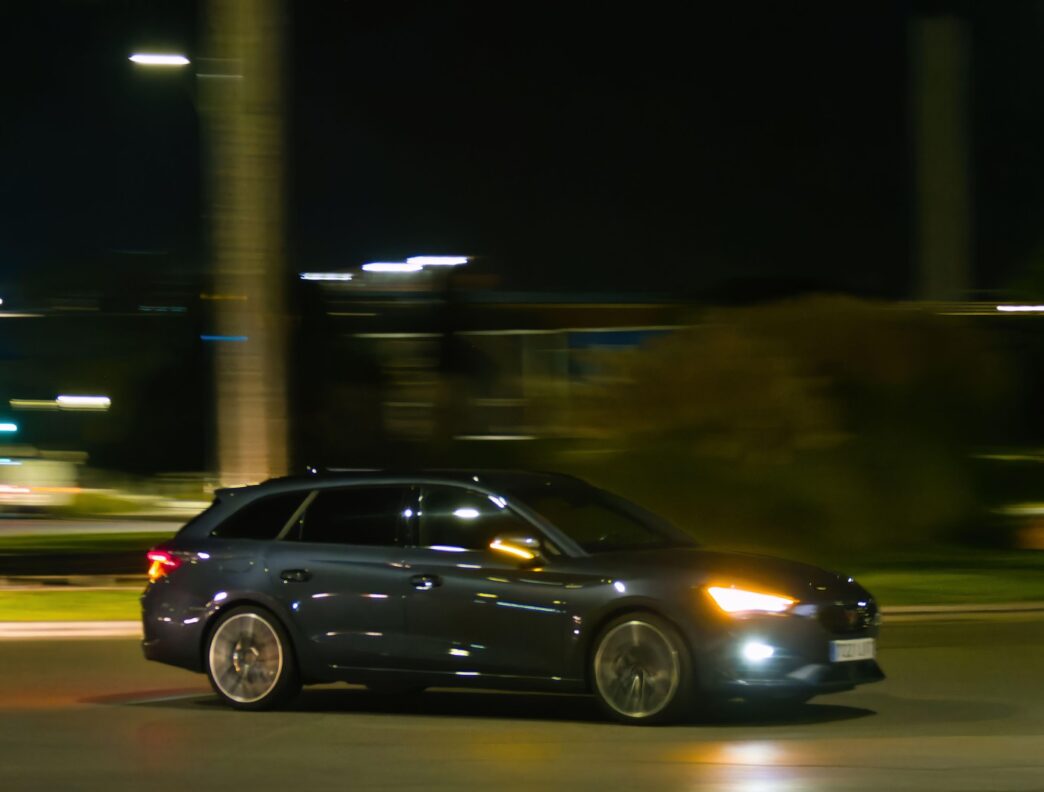 atac-in-stil-mafiot-in-italia!-a-inceput-sa-traga-in-ei-direct-din-masina