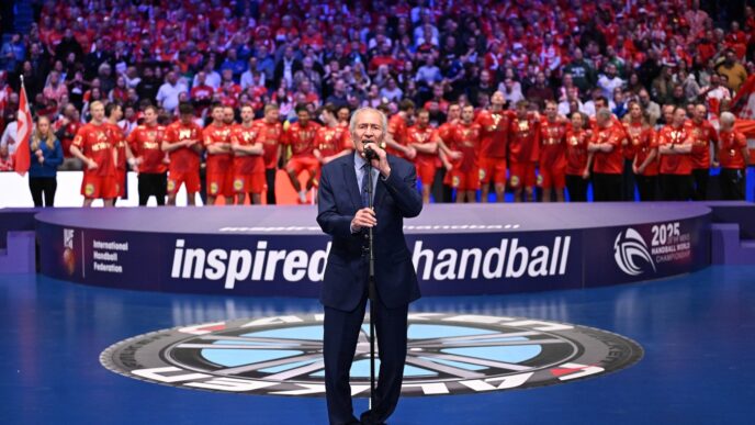 octogenarul-hassan-moustafa,-reales-la-al-7-lea-congres-consecutiv!-romania-si-a-plantat-inca-un-om,-dupa-narcisa-lecusanu,-in-structurile-handbalului-mondial