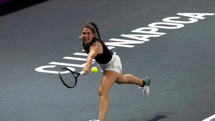 jucatoarea-de-tenis-care-a-luat-nota-9-la-bacalaureat-isi-incepe-ascensiunea-in-wta.-cine-este-briana-szabo