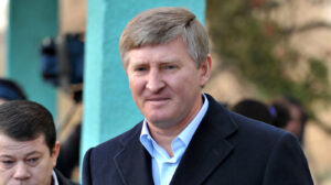 rinat-cel-bogat-face-si-desface-totul-in-energie!-ahmetov-a-deschis-un-imens-parc-fotovoltaic