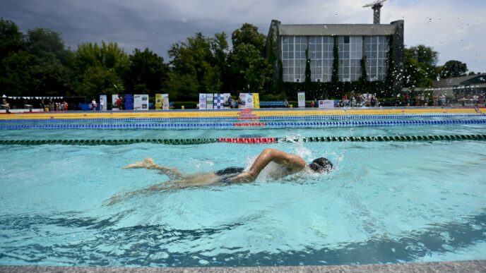 a-vazut-in-ce-conditii-se-antreneaza-david-popovici-si-a-rabufnit:-inadmisibil