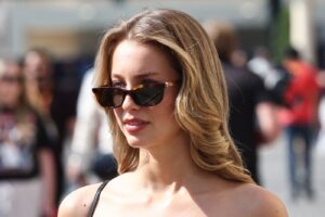 iubita-lui-lando-norris-a-incins-internetul!-modelul-s-a-pozat-in-bikini,-iar-fanii-au-reactionat-imediat:-cum-de-esti-reala?