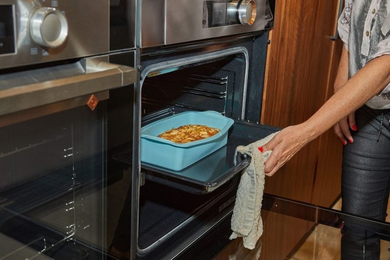 la-ce-temperatura-se-coc-prajiturile-de-craciun-in-cuptor