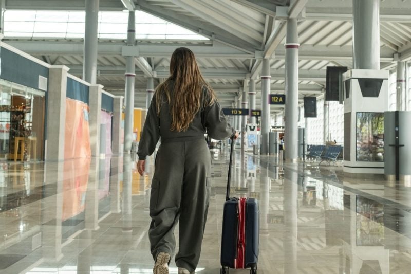 in-ce-conditii-ti-se-poate-refuza-trecerea-frontierei-cand-zbori-cu-avionul.-documentele-care-nu-sunt-acceptate