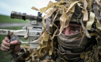 marea-britanie-anunta-un-program-militar-platit-de-un-an-in-randul-tinerilor.-programul,-in-vigoare-din-martie-2026