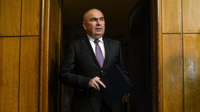 bolojan:-companiile-de-stat,-gauri-negre-sustinute-ani-la-rand-din-bani-publici