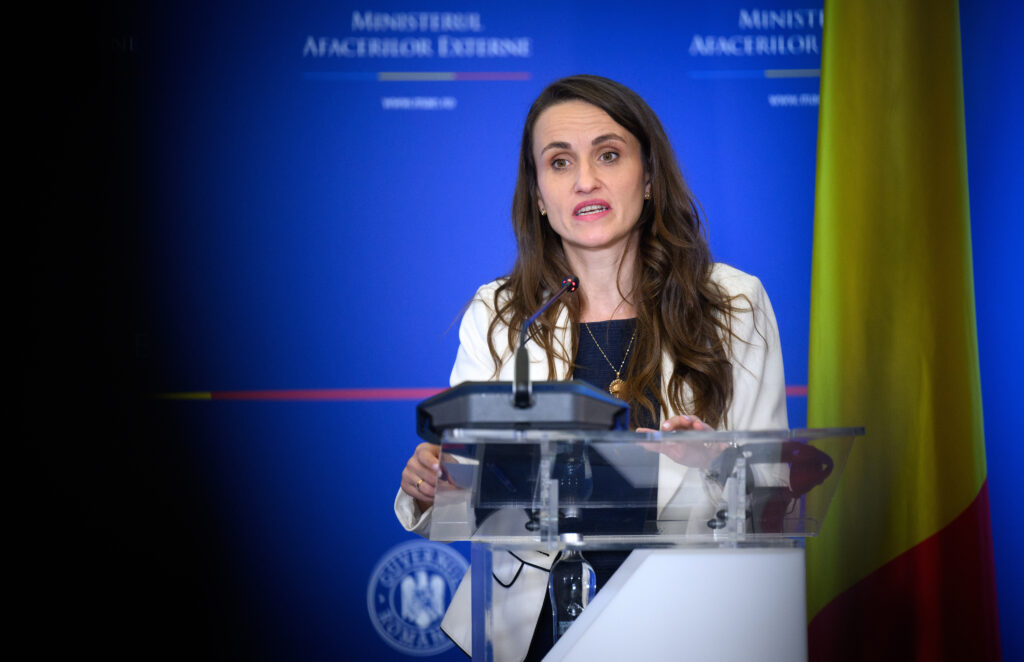 oana-toiu:-romanii-prinsi-in-telecabina-din-italia-sunt-acum-bine