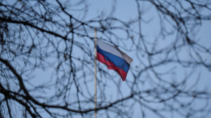 ucraina-ar-fi-lovit-un-depozit-de-petrol-din-apropierea-moscovei,-potrivit-unei-surse