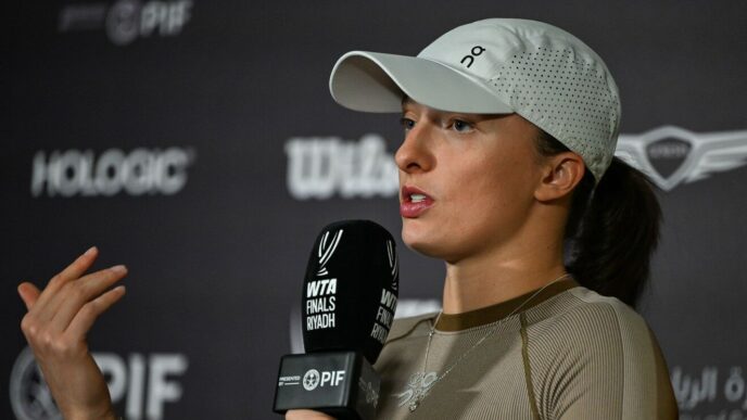 iga-swiatek-contesta-batalia-sexelor-dintre-aryna-sabalenka-si-nick-kyrgios:-nu-avem-nevoie!