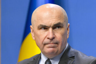 premierul-ilie-bolojan:-deficitul-bugetar-din-2026-trebuie-sa-fie-sub-6,4%.-reducerile-de-cheltuieli-vor-fi-decise-inainte-de-adoptarea-bugetului