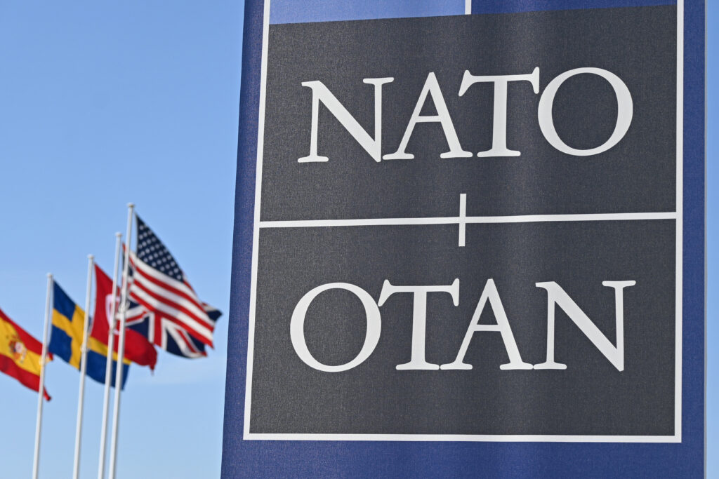 un-atac-al-sua-asupra-groenlandei-ar-insemna-sfarsitul-nato,-avertizeaza-premierul-danez