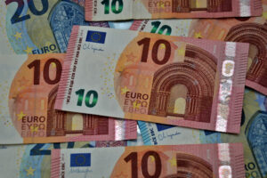 tranzitia-la-euro-in-bulgaria-provoaca-noi-erori:-cafea-la-dublu-pret