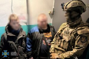 sbu-a-dejucat-un-atentat-la-herson:-agenti-ai-fsb-planuiau-sa-arunce-in-aer-masini-ale-politiei