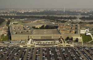 washington-post:-pentagonul-pregateste-1.500-de-militari-pentru-o-posibila-desfasurare-in-minnesota