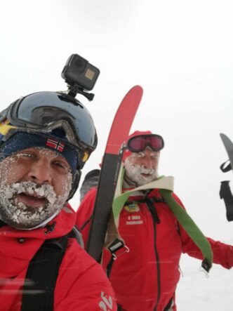 ger-naprasnic-peste-arges-serviciul-salvamont-atentioneaza-turistii:-„nu-abordati-traseele-la-peste-1.500-m-altitudine”