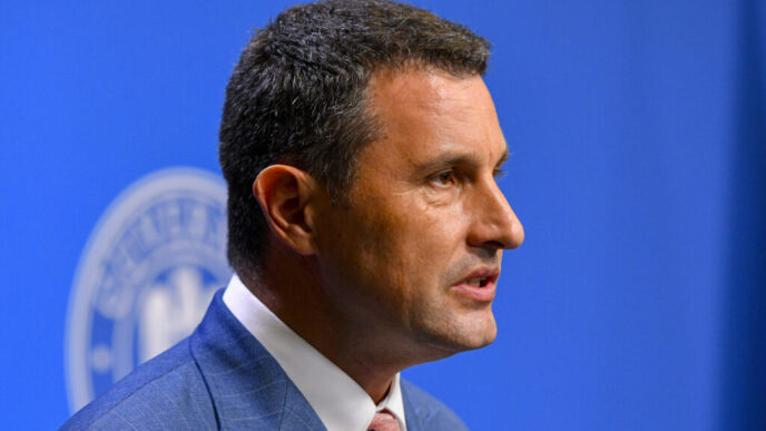 bugetul-de-stat-intarzie.-tanczos-barna-spune-ca-varianta-realista-este-mijlocul-lunii-februarie