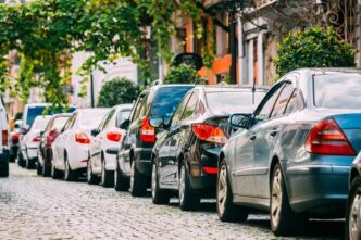 pedepse-mai-dure-pentru-soferii-care-nu-platesc-parcarea-in-bucuresti.-primarul-capitalei-i-a-luat-in-vizor:-„e-o-gluma”