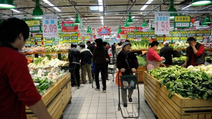 ce-poti-cumpara-dintr-un-supermarket-din-china-cu-250-de-lei:-experimentul-unei-romance,-viral