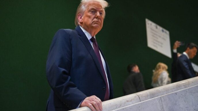 apar-noi-semne-de-intrebare-privind-sanatatea-lui-donald-trump.-vanataia-observata-la-davos-reaprinde-speculatiile