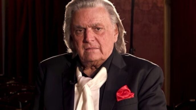 surpriza-pe-care-mihai-bendeac-i-a-pregatit-o-lui-florin-piersic.-nimic-nu-a-mers-conform-planului,-actorul-a-incercat-sa-salveze-momentul:-vagabond-ce-esti-video