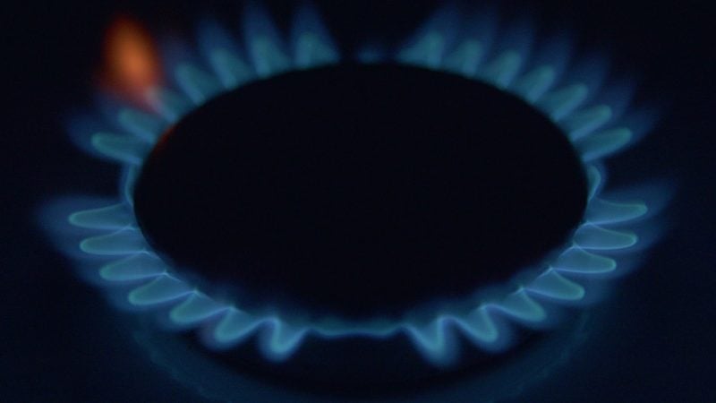 cat-ar-putea-creste-pretul-gazelor-de-la-1-aprilie,-daca-se-elimina-plafonarea.-tabel-cu-preturile-estimate