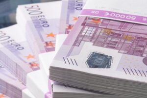 guvernul-creste-plafonul-de-imprumut-la-aproape-100-miliarde-de-euro
