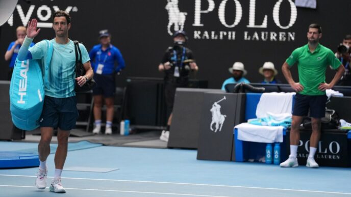 condus-cu-2-0-la-seturi,-djokovic-avea-bagajele-facute-la-australian-open,-dar-apoi-a-urmat-socul