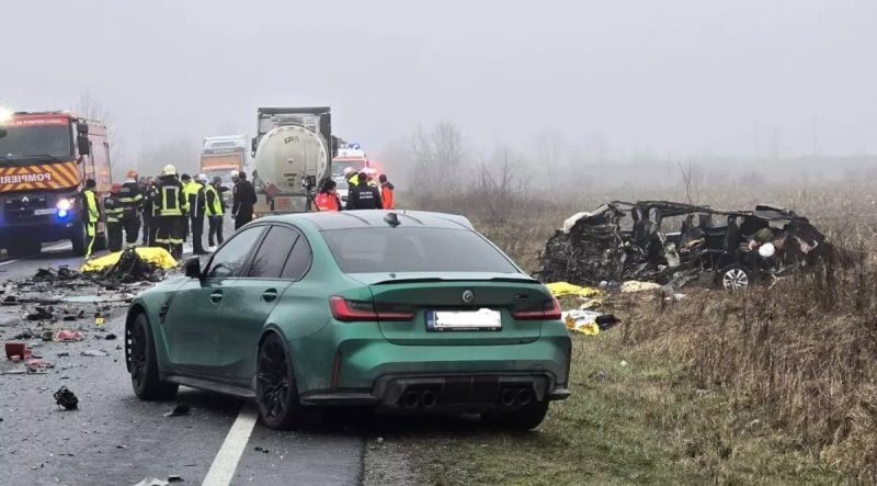coincidenta-dureroasa-in-cazul-microbuzului-cu-suporteri-paok.-tatal-unuia-dintre-tinerii-morti-si-a-pierdut-viata-pe-aceeasi-sosea-din-timis