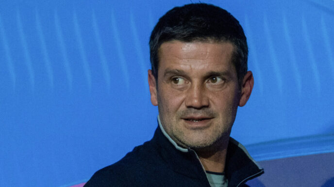 cand-va-purta-cristi-chivu-torta-olimpica-la-milano-si-ce-alte-nume-uriase-vor-avea-aceeasi-onoare