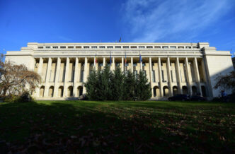 sindicalistii-din-guvern-cer-explicatii-dupa-ce-numele-premierului-a-fost-evocat-intr-un-dosar-dna