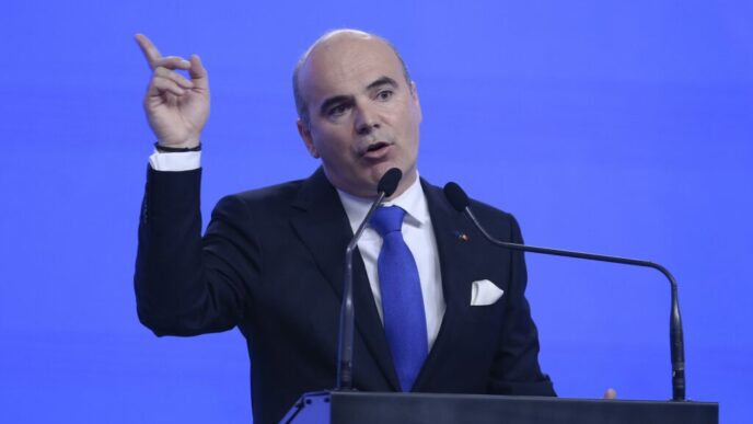 rares-bogdan-raspunde-criticilor-din-pnl,-inclusiv-lui-ciprian-ciucu:-sunt-membru-de-drept-in-biroul-de-conducere