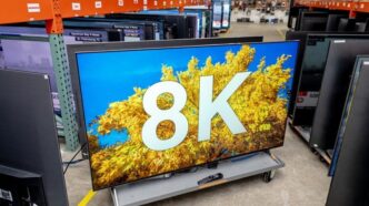 televizoarele-8k,-un-viitor-abandonat:-de-ce-industria-tv-renunta-la-rezolutia-care-trebuia-sa-schimbe-piata