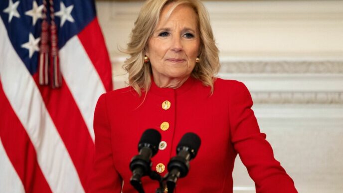 fostul-sot-a-lui-jill-biden,-actuala-sotie-a-fostului-presedinte-american-joe-biden,-acuzat-de-crima