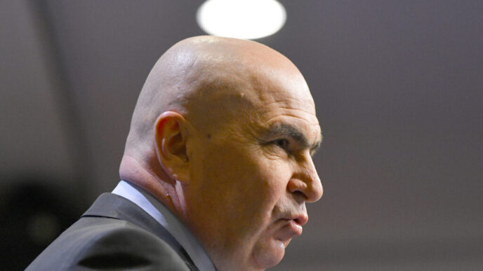 reforma-lui-bolojan,-contestata-de-sindicatul-angajatilor-guvernului:-acuzatii-de-guvernare-de-tip-solo-si-fortare-a-constitutiei