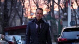 robert-negoita,-prima-reactie-dupa-ce-a-fost-plasat-sub-control-judiciar:-„multumesc-pentru-sustinere”.-stenograme-din-dosar:-„bubuie-teava-de-gaze-intre-cartiere”