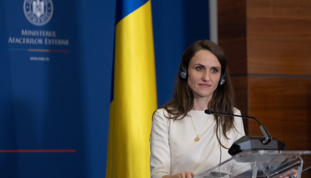 oana-toiu-merge-la-londra-pentru-intalniri-cu-oficialii-britanici-si-cu-romanii-din-regat.-sprijinul-pentru-ucraina,-pe-lista-discutiilor