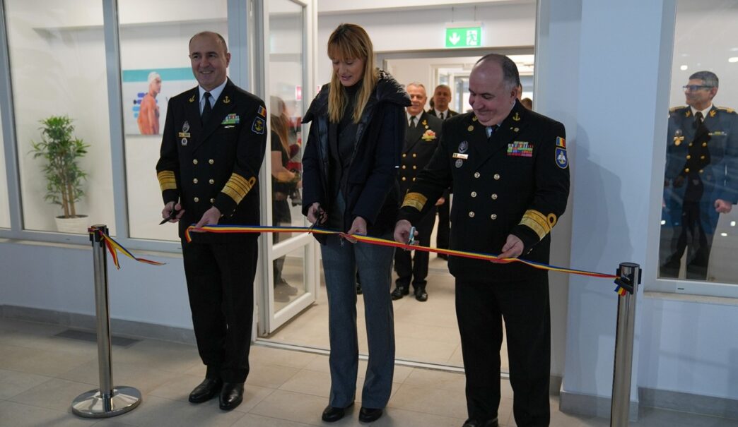 academia-navala-mircea-cel-batran-a-inaugurat-un-bazin-olimpic-si-a-invitat-o-pe-camelia-potec