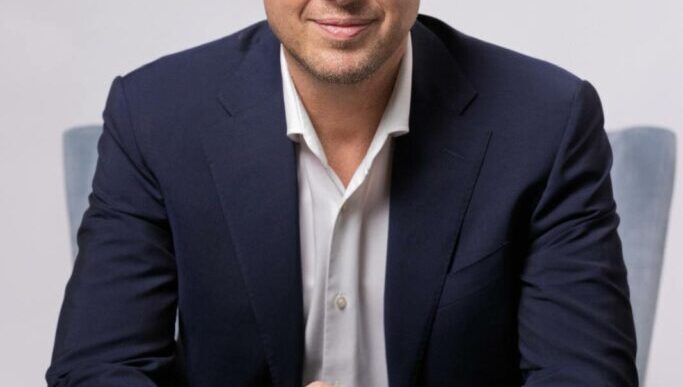 hubert-thuma:-crin-antonescu-a-fost-tradat-/-bolojan-a-vrut-sustinere-pentru-lasconi-sau-geoana