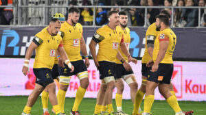 soc-la-campionatul-european!-nationala-romaniei-a-pierdut-un-meci-in-fata-unei-adversare-care-avea-cota-50!