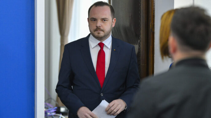 alexandru-rogobete,-ministrul-sanatatii:-ma-astept-sa-avem-un-buget-cu-care-sanatatea-sa-poata-intra-intr-o-traiectorie-normala
