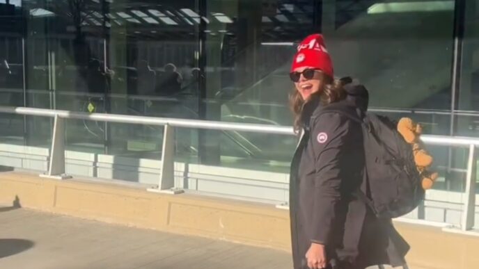 reactia-unei-jurnaliste-din-sua-la-jocurile-olimpice-cand-a-vazut-o-cismea-publica-pe-strazile-din-milano:-mai-trebuie-sa-exersez