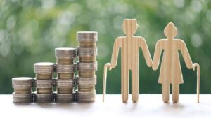 cati-bani-au-strans-romanii-la-pilonul-ii-de-pensii-in-10-ani:-sumele-dezvaluite-de-internauti.-„doamne-ajuta-la-mai-multi”